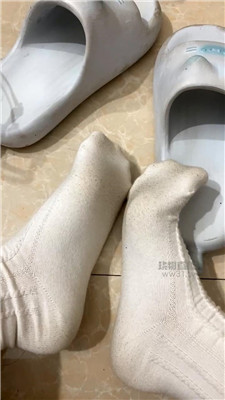 【敢敢】媚黑SM绿帽王八    260514-21BP
