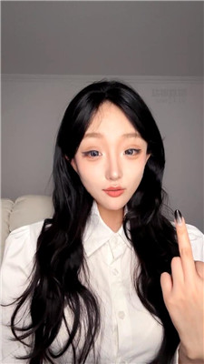 【酥麻麻】虐乳玩乳羞辱场    260605-14BP