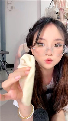 【奈奈大人】白丝玩弄    260609-7BP