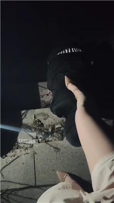 妍初6328