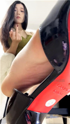 【晓甜】裸足混乱倒计时炸    260627-31BP