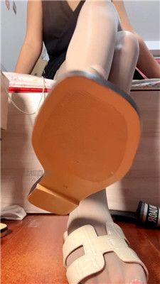 【咬猫】撞见尼玛你老婆都出轨了你该如何    260722-35BP