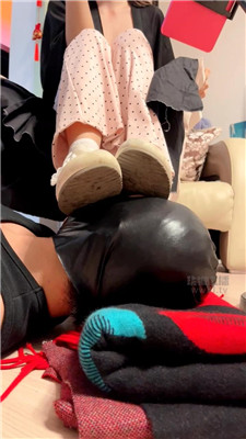 玥野兔5205
